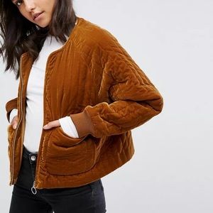 Women’s faux velvet dark gold jacket | Size Large